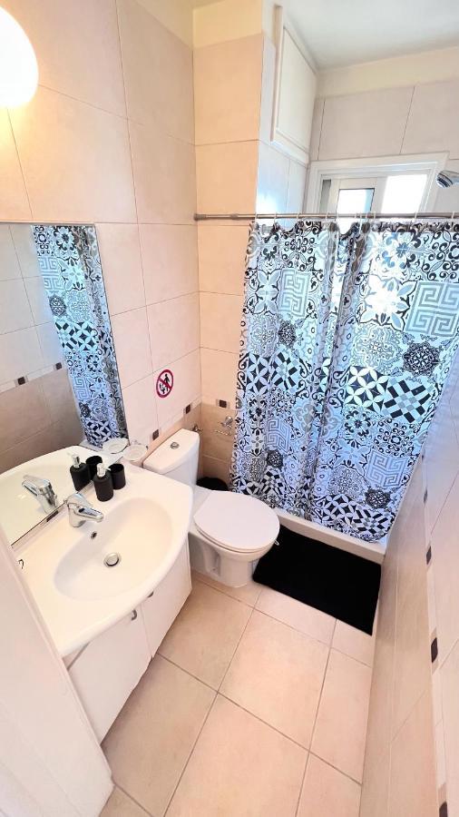 Melanos Sea View Apartment Paphos ภายนอก รูปภาพ