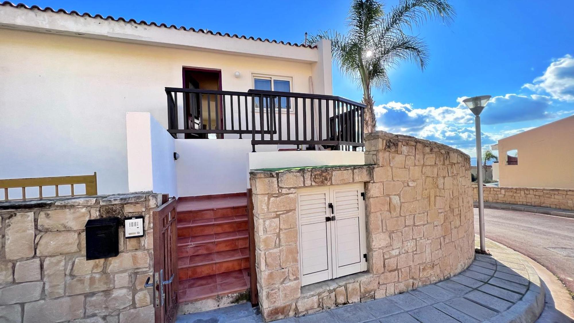 Melanos Sea View Apartment Paphos ภายนอก รูปภาพ